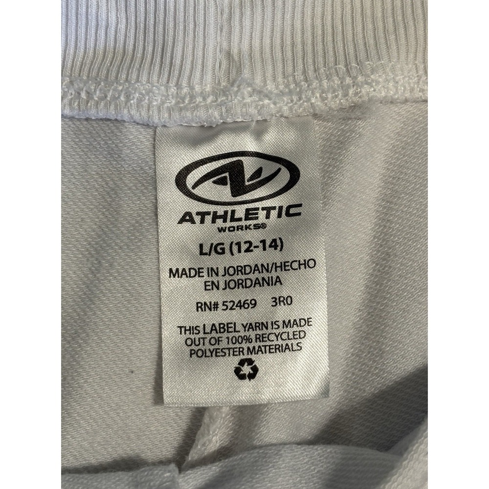 Athletic Works White Bermuda Shorts Size Large Mid Rise Pockets Tie Waist Soft - Picture 5 of 6